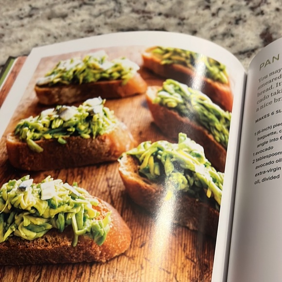 An avocado a day cookbook - Picture 10 of 11